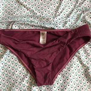 Medium bikini bottoms